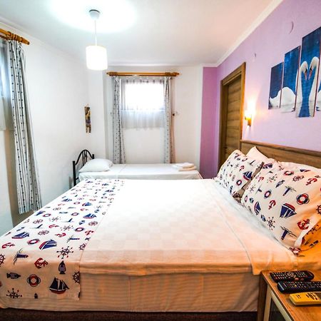 บอซกาดา โฮเต็ล วิทิส Hotel บอซจาดา ภายนอก รูปภาพ