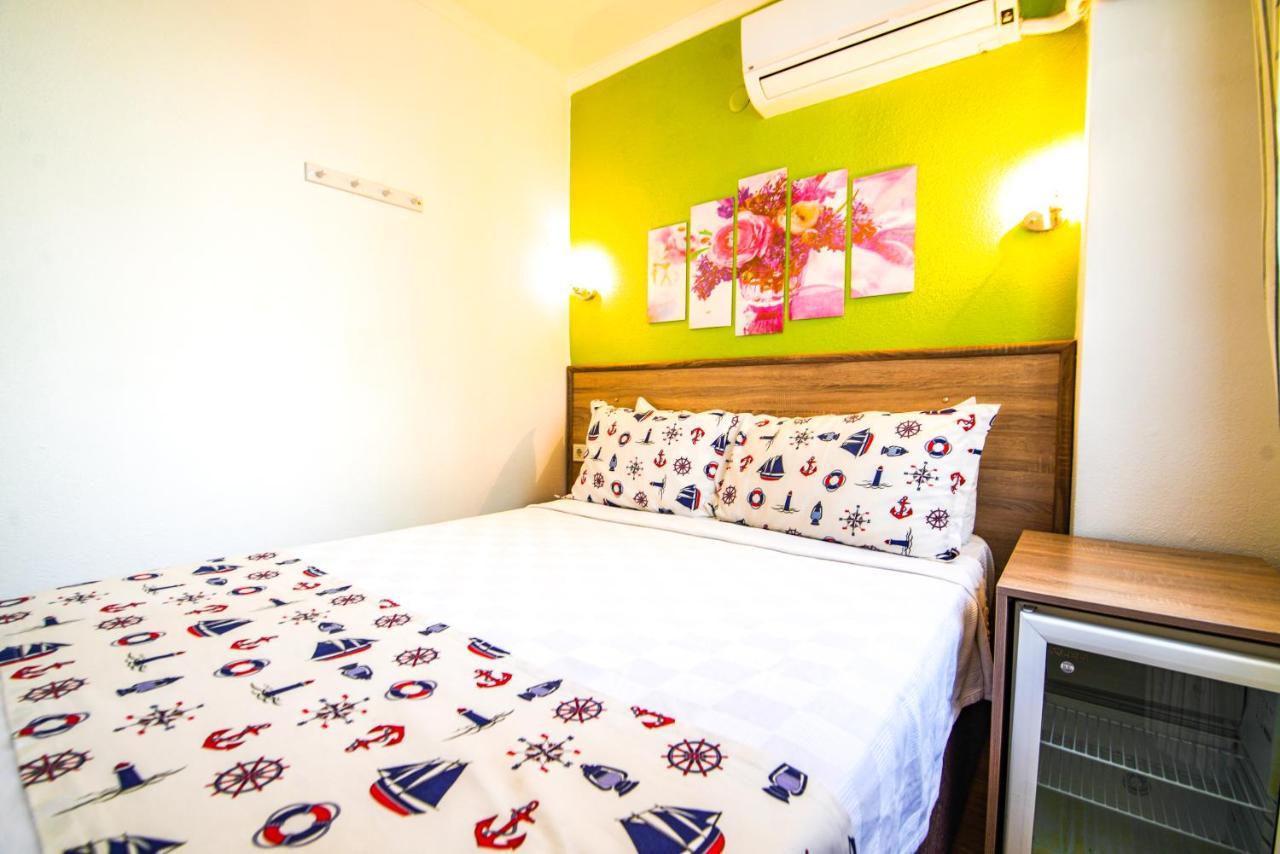 บอซกาดา โฮเต็ล วิทิส Hotel บอซจาดา ภายนอก รูปภาพ