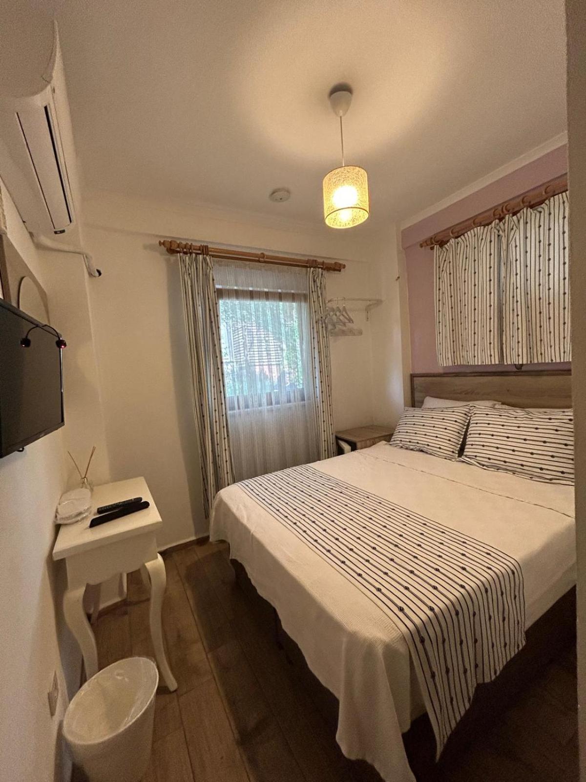 บอซกาดา โฮเต็ล วิทิส Hotel บอซจาดา ภายนอก รูปภาพ