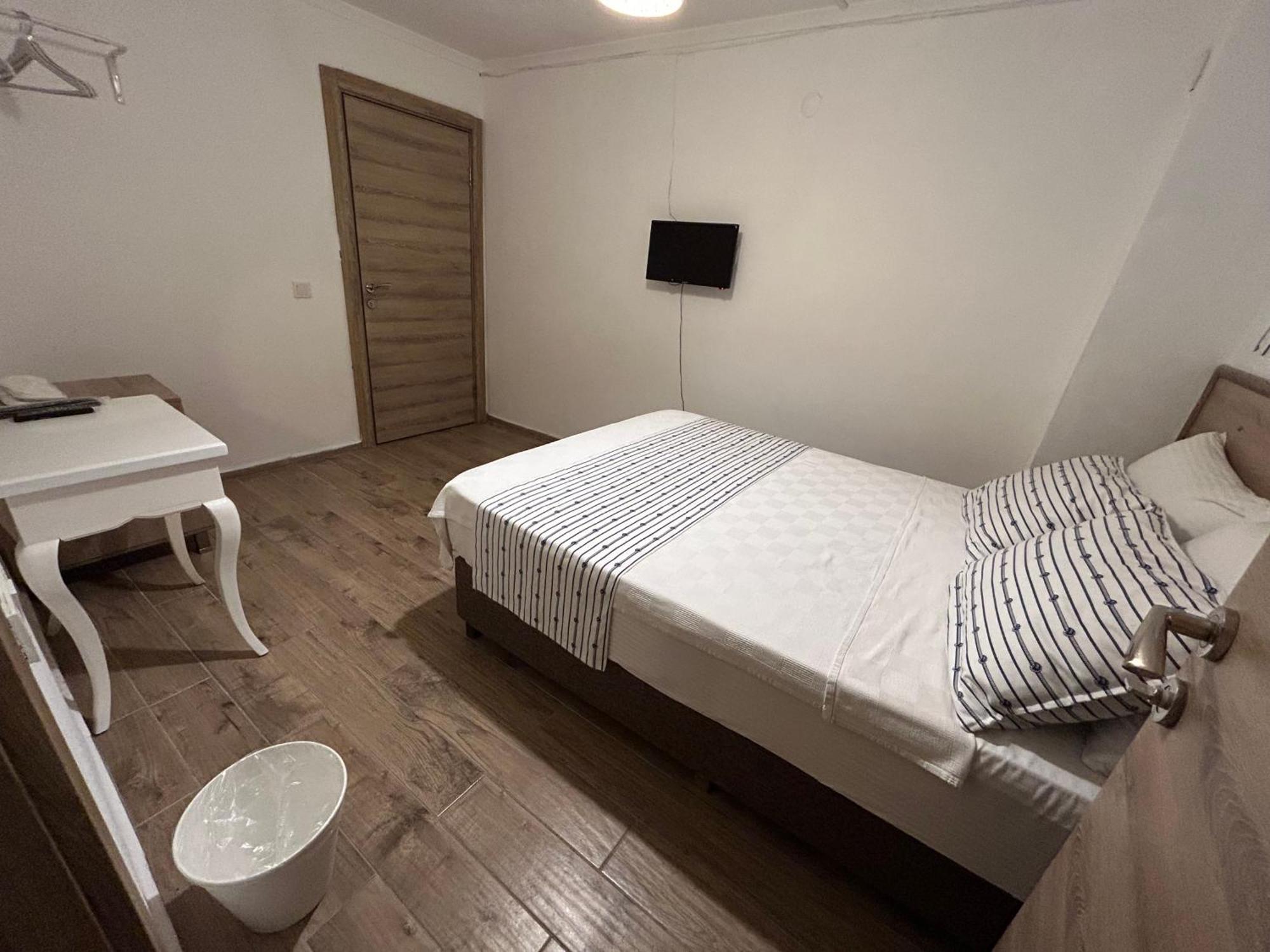 บอซกาดา โฮเต็ล วิทิส Hotel บอซจาดา ภายนอก รูปภาพ